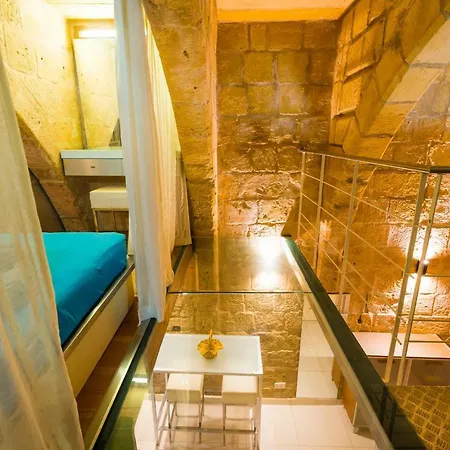 Duplex Studio Апартаменты Валетта